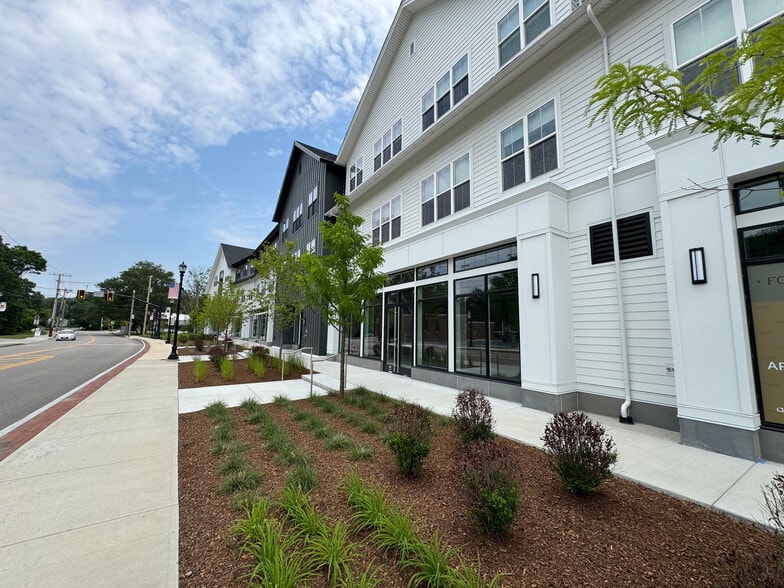 770 Water St, Framingham, MA for lease - Building Photo - Image 2 of 9