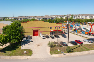 15030 Tradesman, San Antonio, TX for lease Building Photo- Image 1 of 11