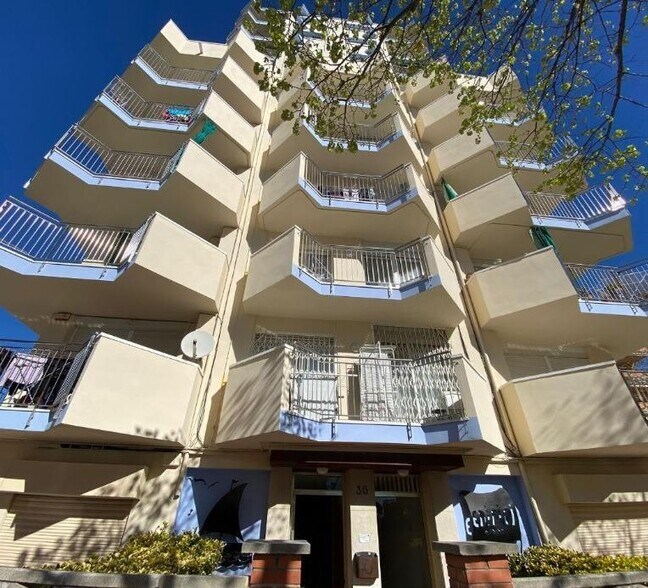 Immeuble residentiel dans Malgrat de Mar, Barcelona à vendre - Photo du bâtiment - Image 1 de 1