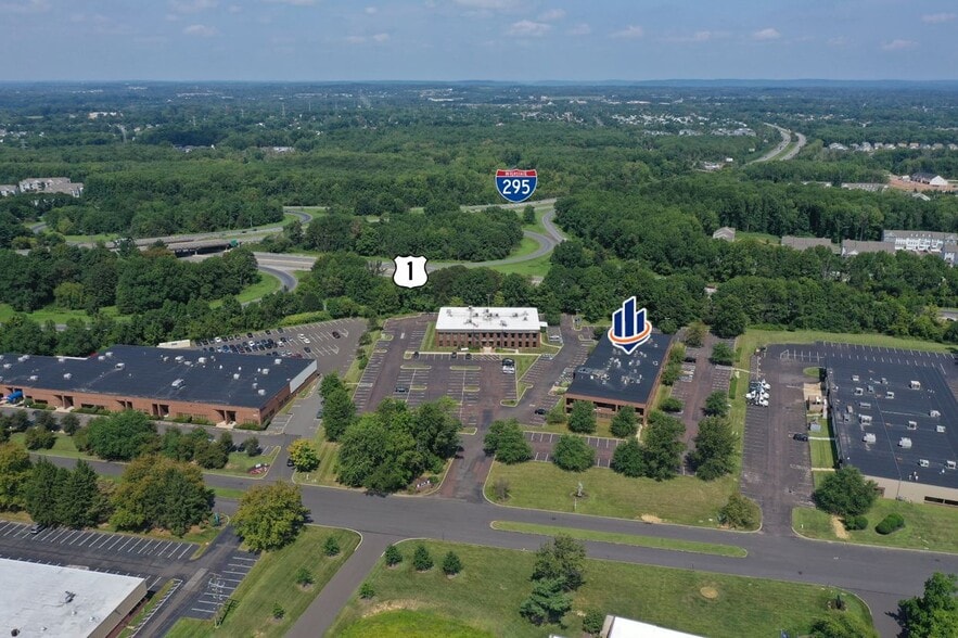 2080 Cabot Blvd W, Langhorne, PA à louer - Aérien - Image 3 de 11