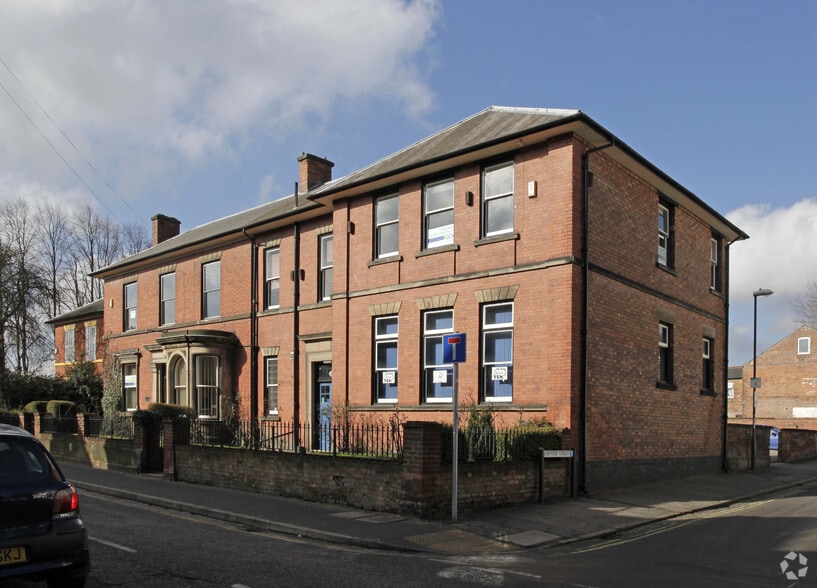 126-128 Green Ln, Derby for lease - Primary Photo - Image 1 of 2