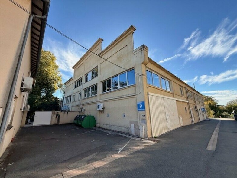 Local d'activités dans Libourne à vendre - Photo du bâtiment - Image 1 de 8