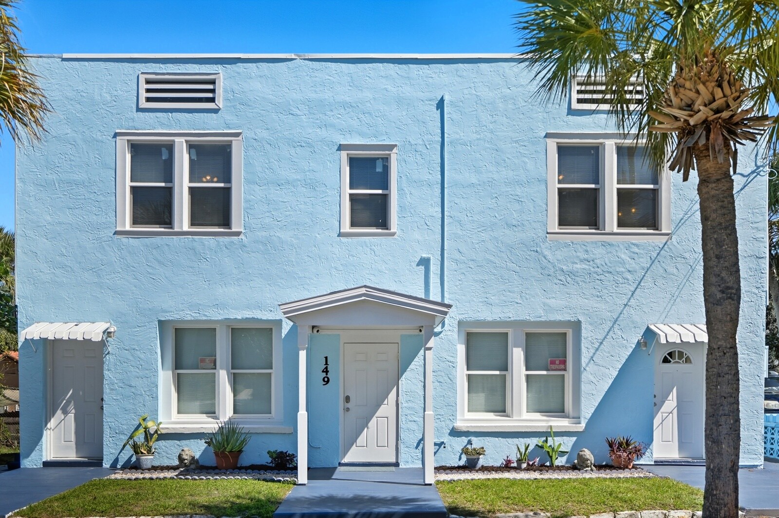 149 S Hollywood Ave, Daytona Beach, FL à vendre Photo du bâtiment- Image 1 de 94