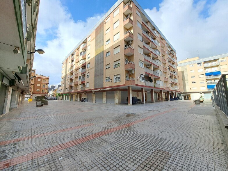 Retail in Algemesí, Valencia for sale - Building Photo - Image 2 of 18