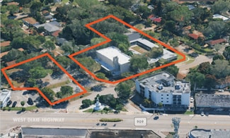 Plus de détails pour 910 132nd st, North Miami, FL - Spécialité à vendre