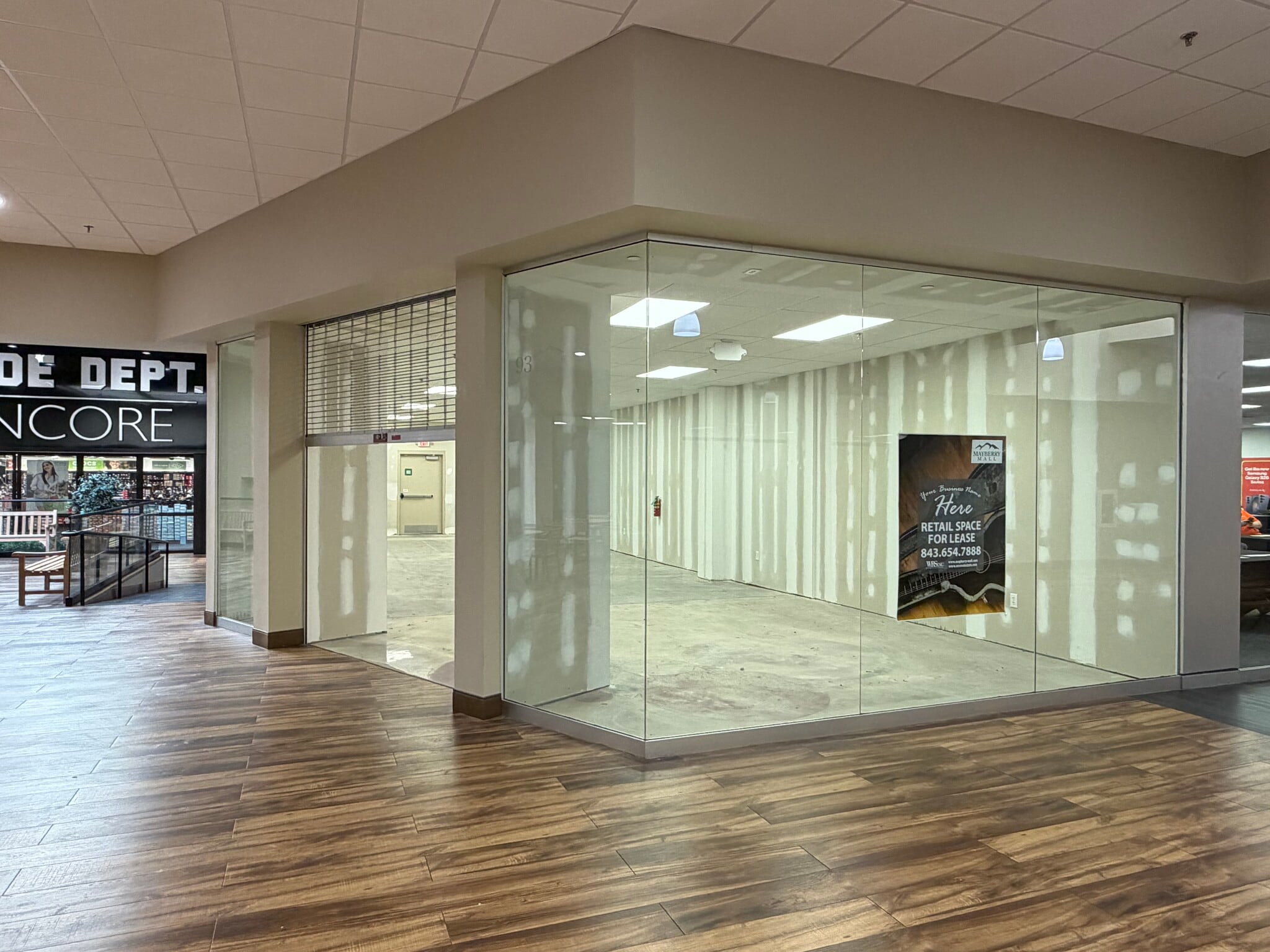 388 Frederick St, Mount Airy, NC for lease Interior Photo- Image 1 of 1