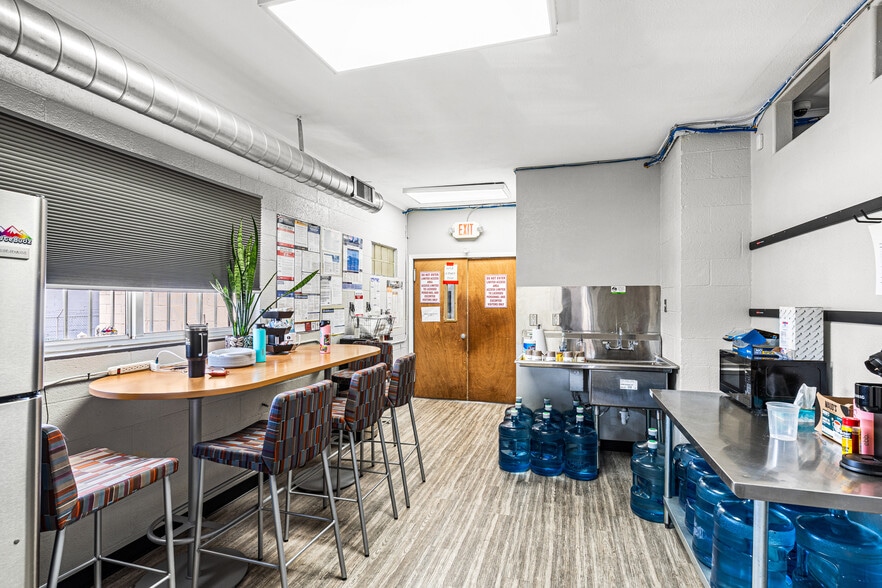 711 W 8th St, Pueblo, CO for sale - Building Photo - Image 2 of 12