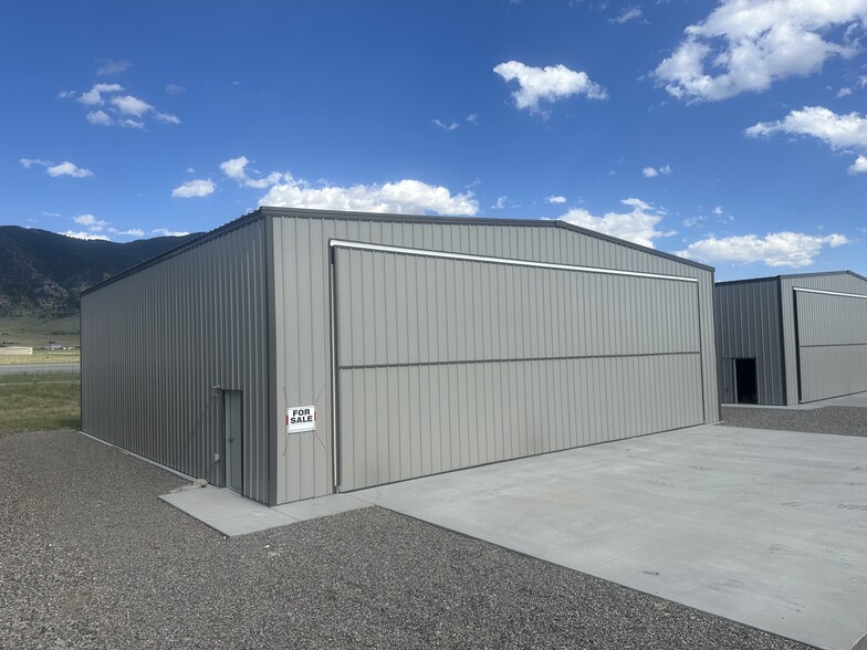 34 Charlie Taxi Wy Way, Ennis, MT for sale - Building Photo - Image 3 of 15