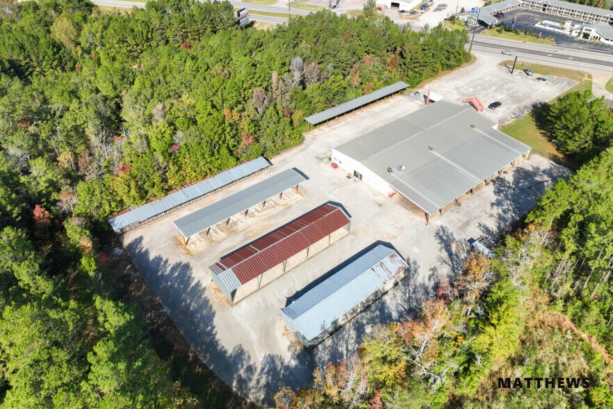 609 W Gibson St, Jasper, TX à vendre - Photo du bâtiment - Image 3 de 4