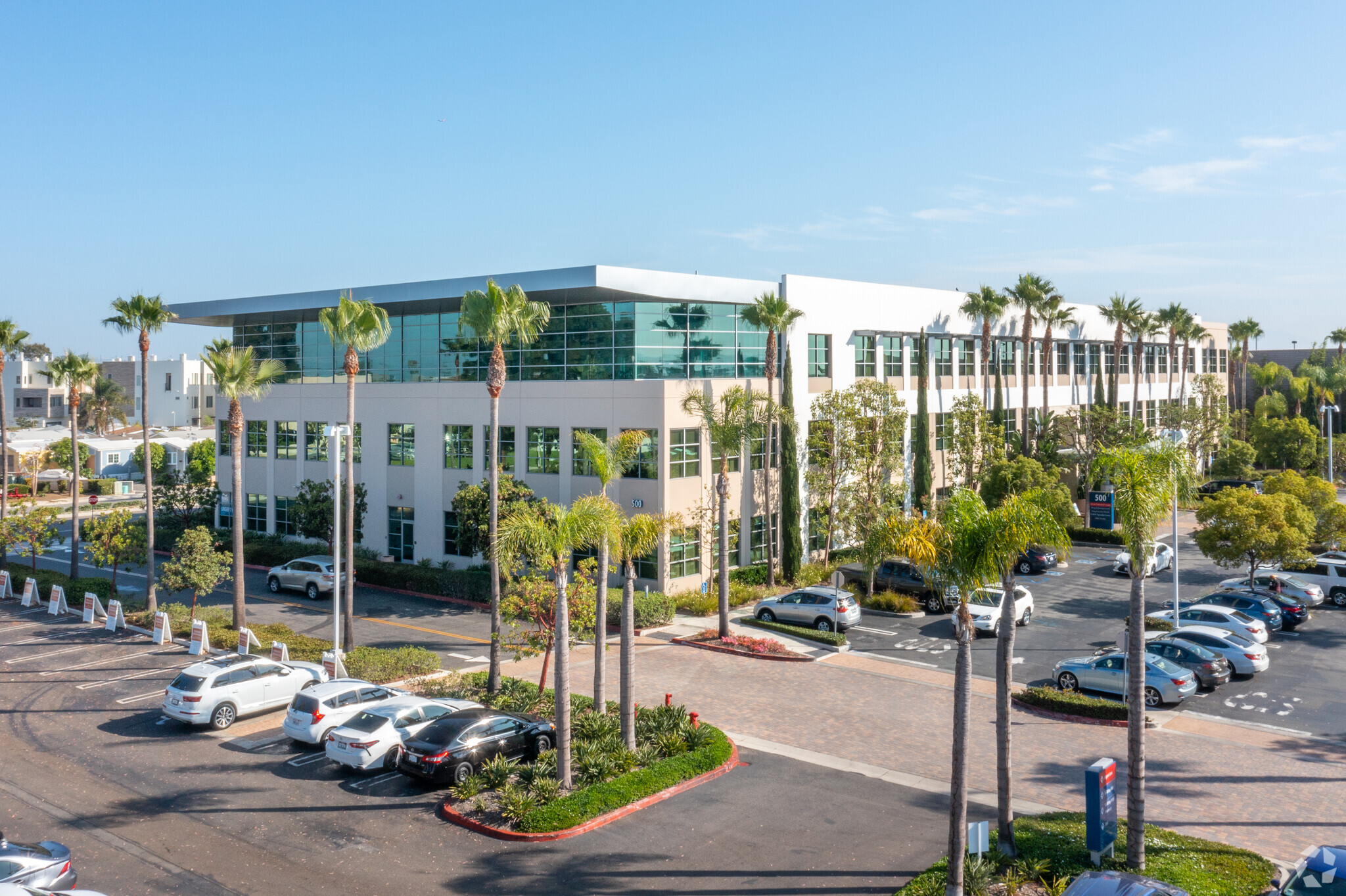 500 Superior Ave, Newport Beach, CA à vendre Photo du bâtiment- Image 1 de 1