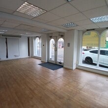 46-47 Market Sq, Bicester for lease Interior Photo- Image 2 of 8