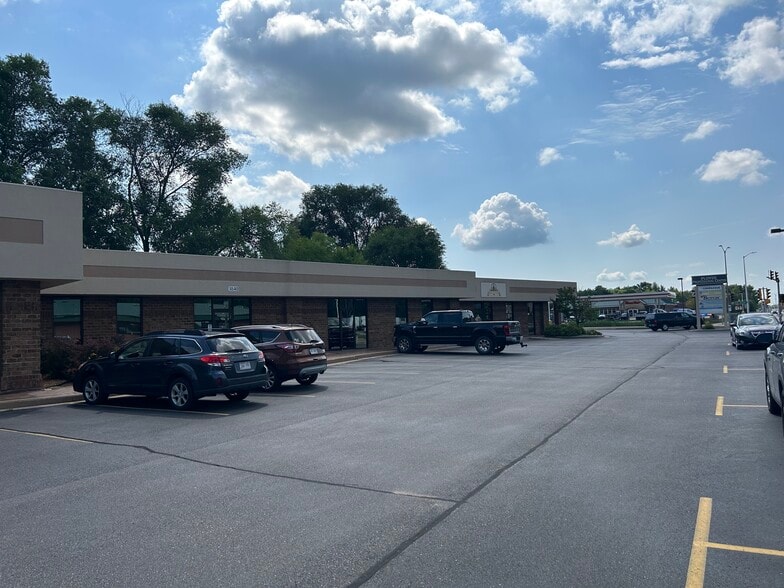 1820 Post Rd, Plover, WI for lease - Building Photo - Image 2 of 82