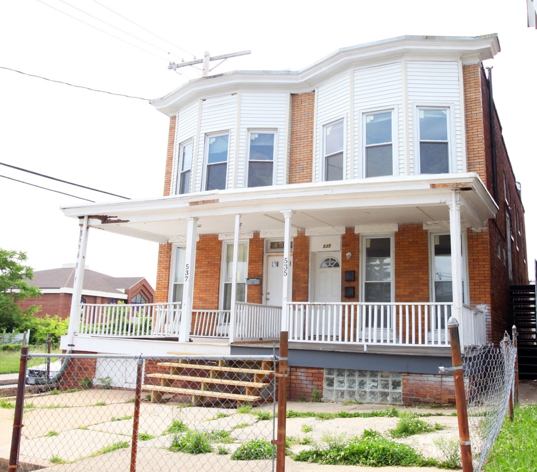 535 Oakland Ave, Baltimore, MD à vendre Photo principale- Image 1 de 2