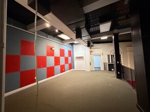 905-909 Caroline St, Fredericksburg, VA for lease Interior Photo- Image 2 of 8