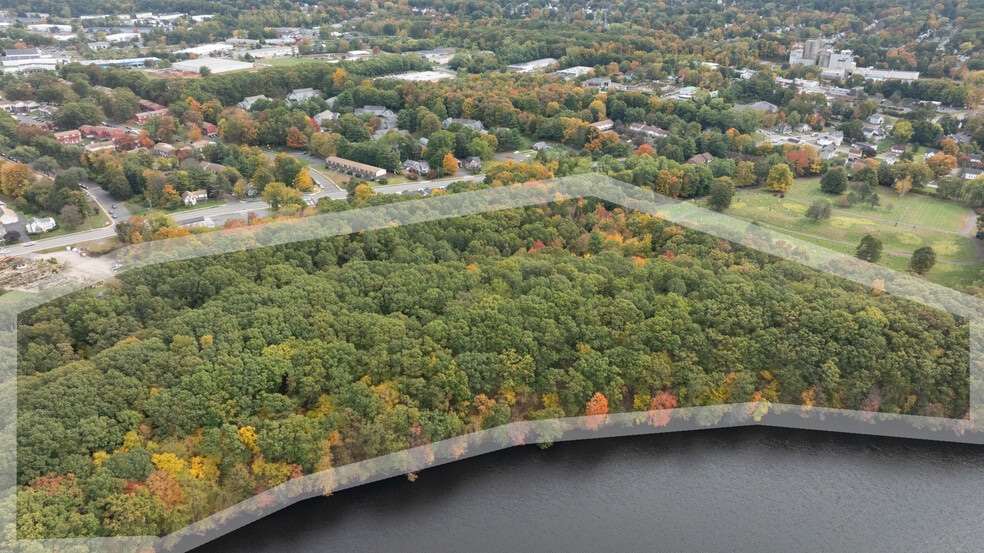 206 Oakland, Manchester, CT for sale - Building Photo - Image 3 of 13