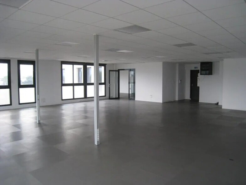 Bureau dans Aubagne à louer - Photo intérieure - Image 1 de 6