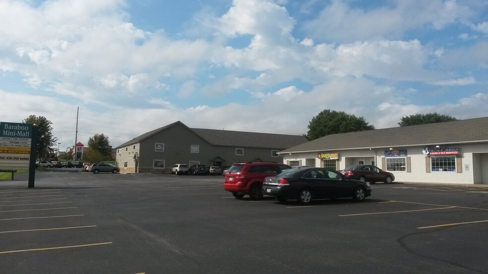 840 Highway 136, Baraboo, WI à louer - Photo du bâtiment - Image 3 de 3