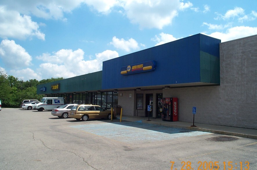 501-537 W 2nd St, Xenia, OH à louer - Photo du bâtiment - Image 3 de 3