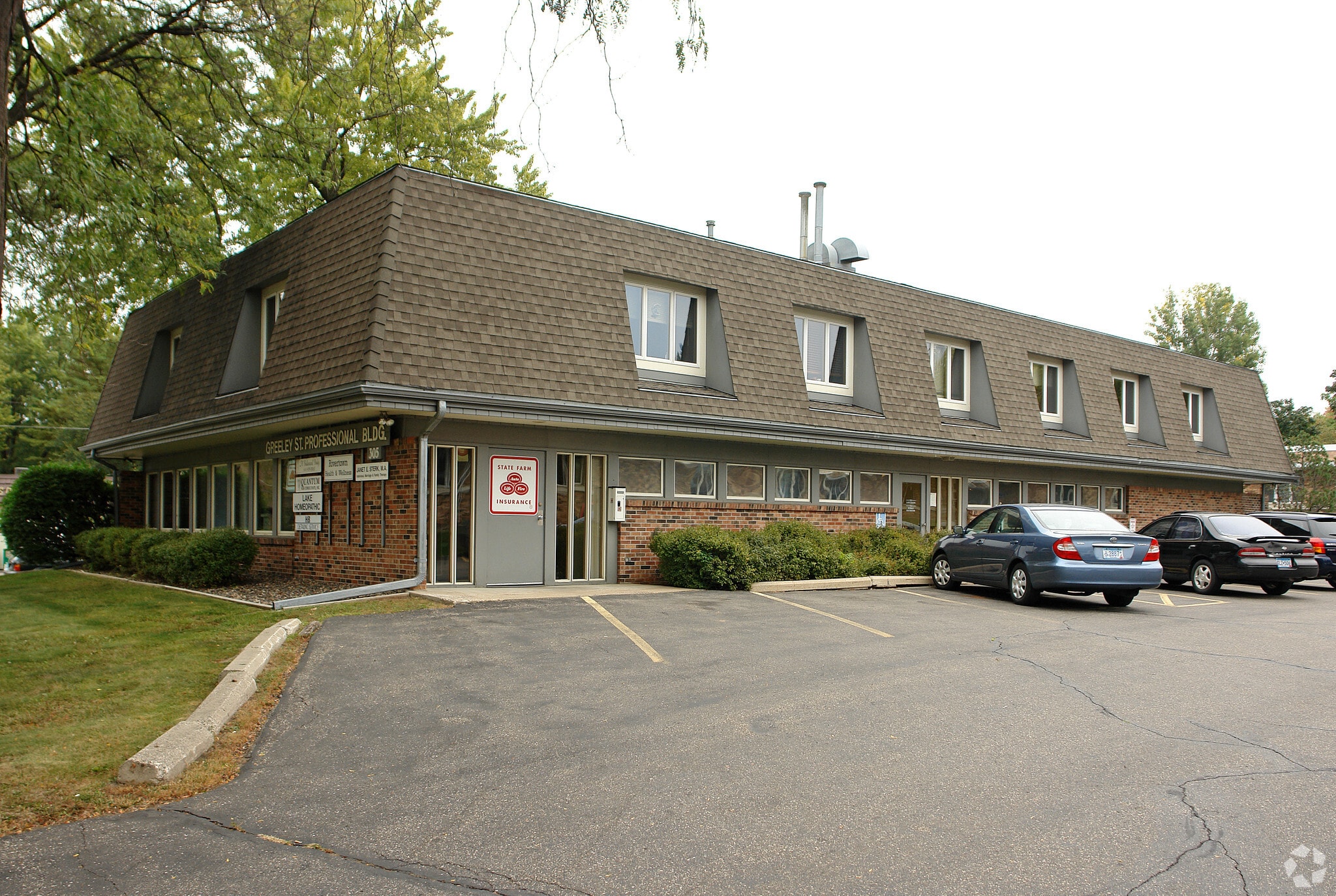 305 S Greeley St, Stillwater, MN à louer Photo principale- Image 1 de 13