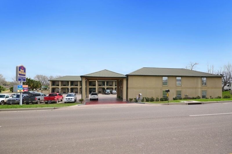 207 US Highway 77 S, Hallettsville, TX à vendre Photo principale- Image 1 de 45