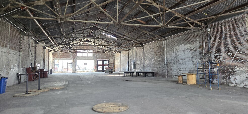 415 Locust st, Gadsden, AL à louer - Photo du bâtiment - Image 2 de 6