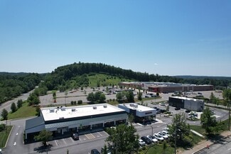 Plus de détails pour 661 Boston Post Rd E, Marlborough, MA - Commerce de détail à louer