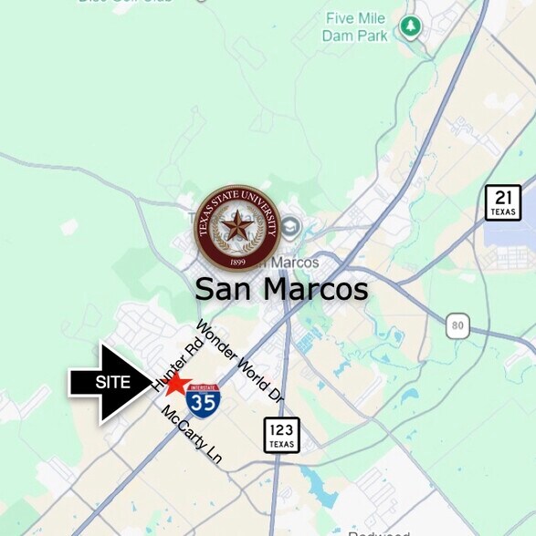 2715 Hunter Rd, San Marcos, TX à vendre - Photo du bâtiment - Image 3 de 16
