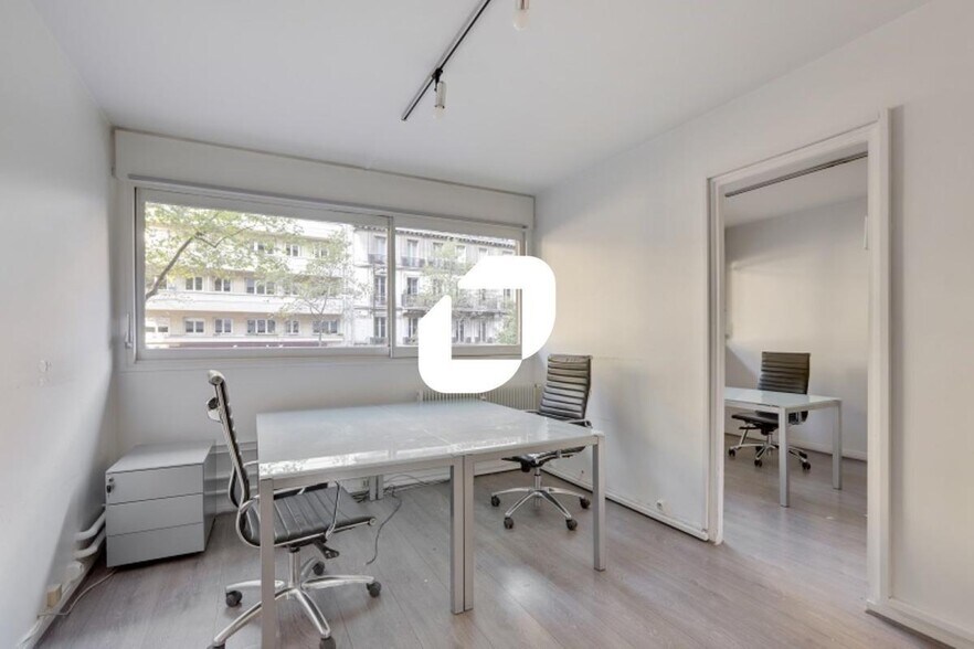 Office in Boulogne-Billancourt for lease - Building Photo - Image 2 of 10