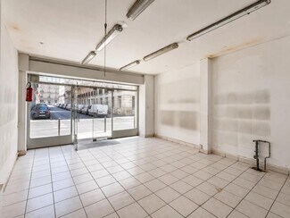 Plus de détails pour 41 Rue Fondary, Paris - Commerce de détail à louer