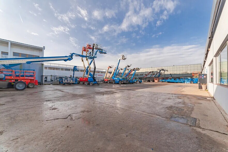 11 Rue Pierre Curie, Gonesse à louer - Photo du bâtiment - Image 2 de 15