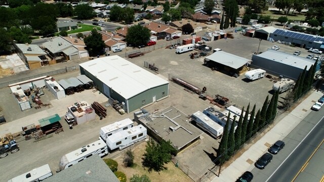 800 W Elm Ave, Coalinga, CA à vendre - Photo du bâtiment - Image 3 de 23
