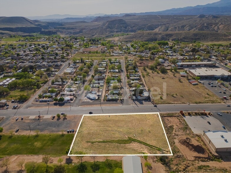 362 State st, La Verkin, UT for sale - Building Photo - Image 3 of 8