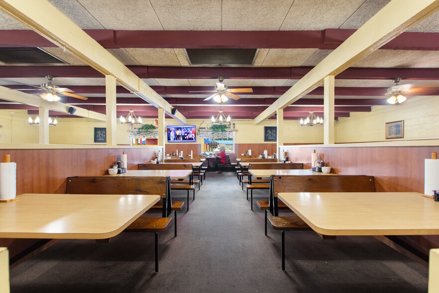 3000 Cypress Gardens Rd, Winter Haven, FL for sale - Interior Photo - Image 3 of 15