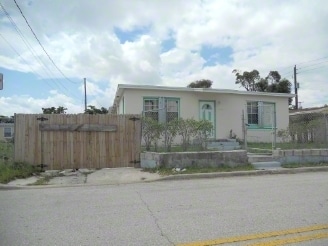 1075 W 30th St, Riviera Beach, FL à vendre Photo principale- Image 1 de 2
