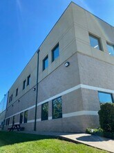 1275 Park East Dr, Woonsocket, RI for lease Building Photo- Image 2 of 5