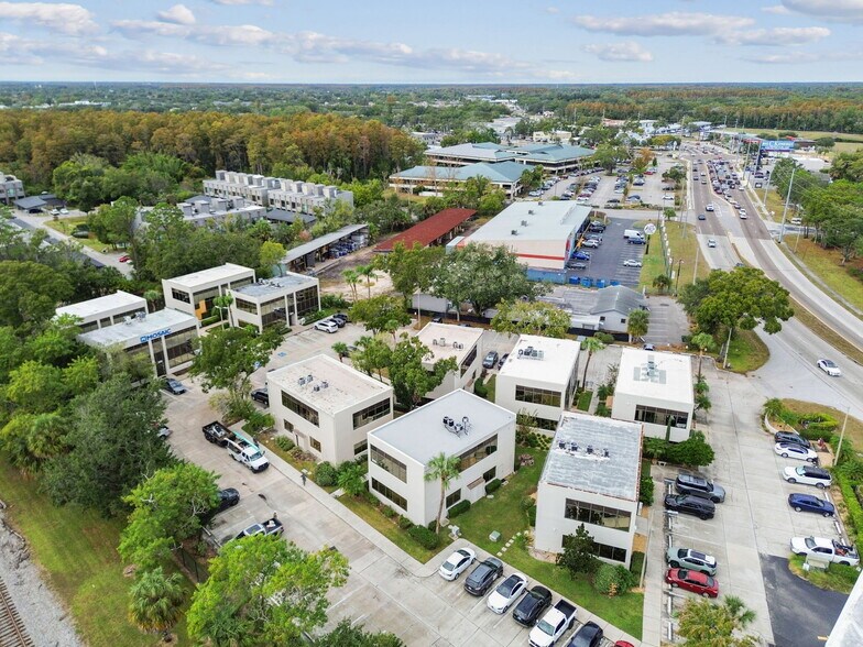 3804 Gunn Hwy, Tampa, FL à louer - Photo du bâtiment - Image 2 de 27