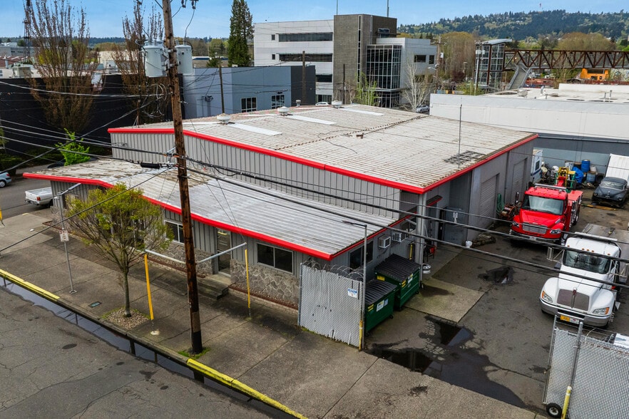 3455 SE 21st Ave, Portland, OR for sale - Building Photo - Image 2 of 14