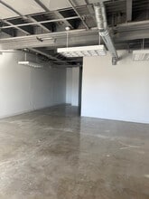 420 Lincoln Rd, Miami Beach, FL for lease Interior Photo- Image 2 of 7