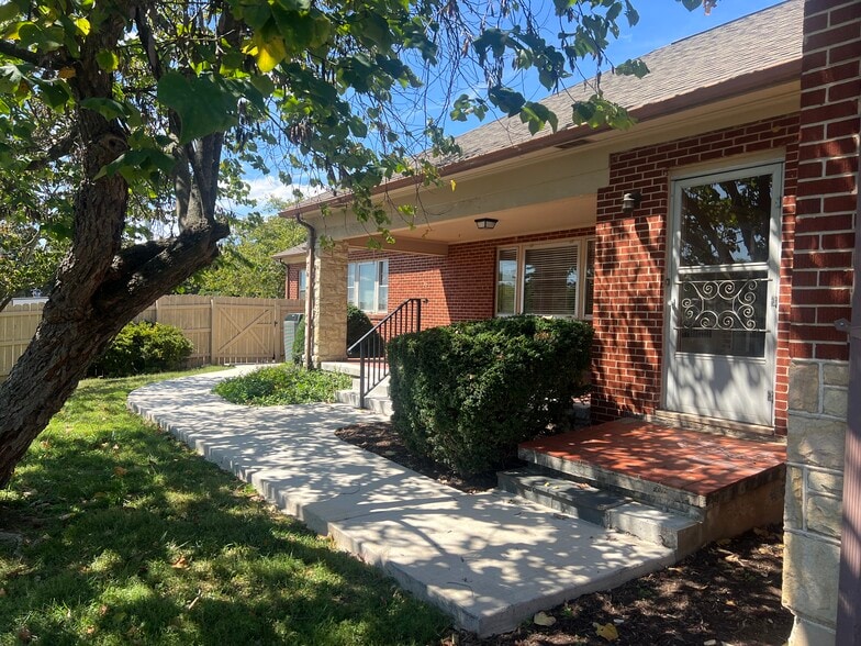 1524 Patrick Rd NE, Roanoke, VA for lease - Primary Photo - Image 1 of 4