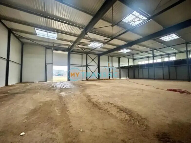 Flex dans Louvres à louer - Photo du bâtiment - Image 1 de 10