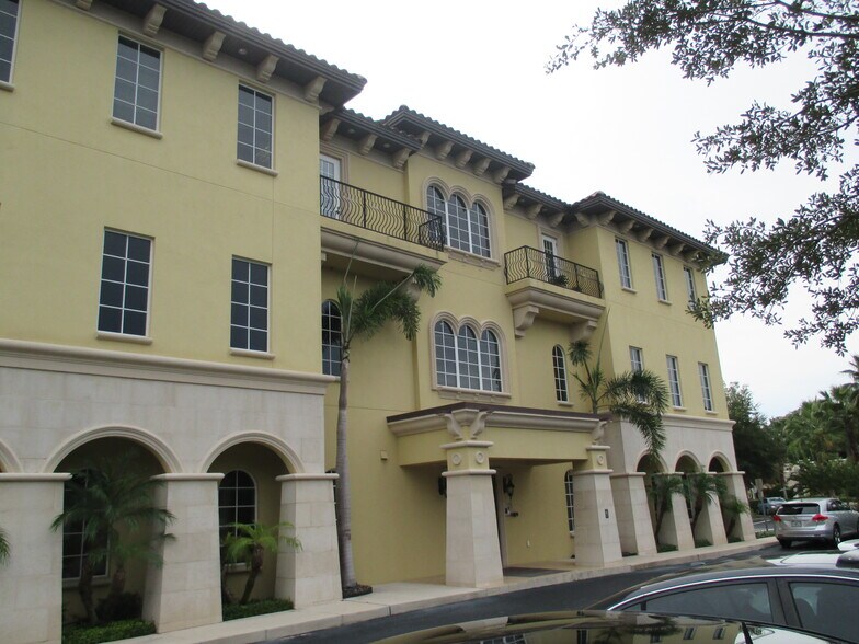 2641 Fruitville Rd, Sarasota, FL à vendre - Photo du bâtiment - Image 1 de 27
