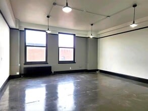 275 4th St E, Saint Paul, MN à louer Photo intérieure- Image 2 de 3