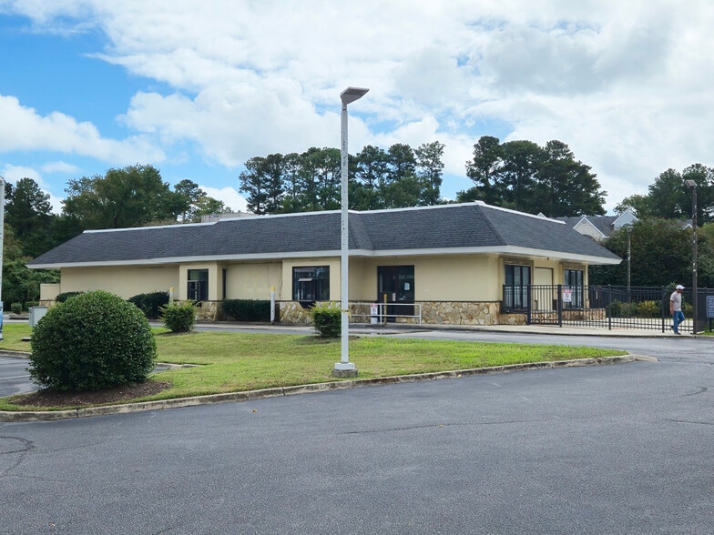 908 General Booth Blvd, Virginia Beach, VA à louer - Photo principale - Image 1 de 4