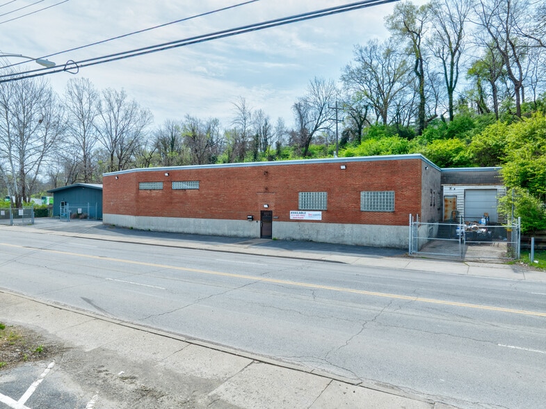 1243 Tennessee Ave, Cincinnati, OH for sale - Primary Photo - Image 1 of 41