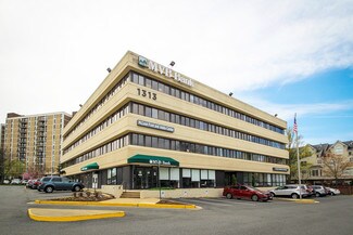 Plus de détails pour 1313 Dolley Madison Blvd, McLean, VA - Bureau à louer