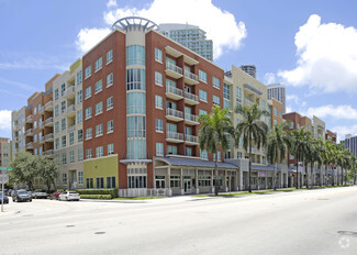 Plus de détails pour 2001 Biscayne Blvd, Miami, FL - Local commercial à louer