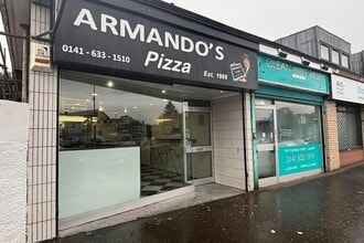 10 Merryvale Pl, Giffnock à louer Photo du bâtiment- Image 2 de 4