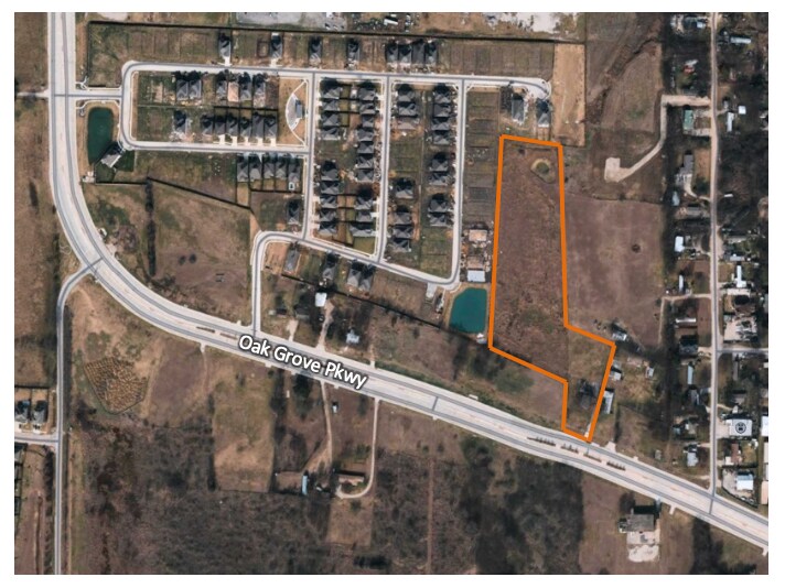 1911-1913 Oak Grove Pky, Little Elm, TX for sale Primary Photo- Image 1 of 4