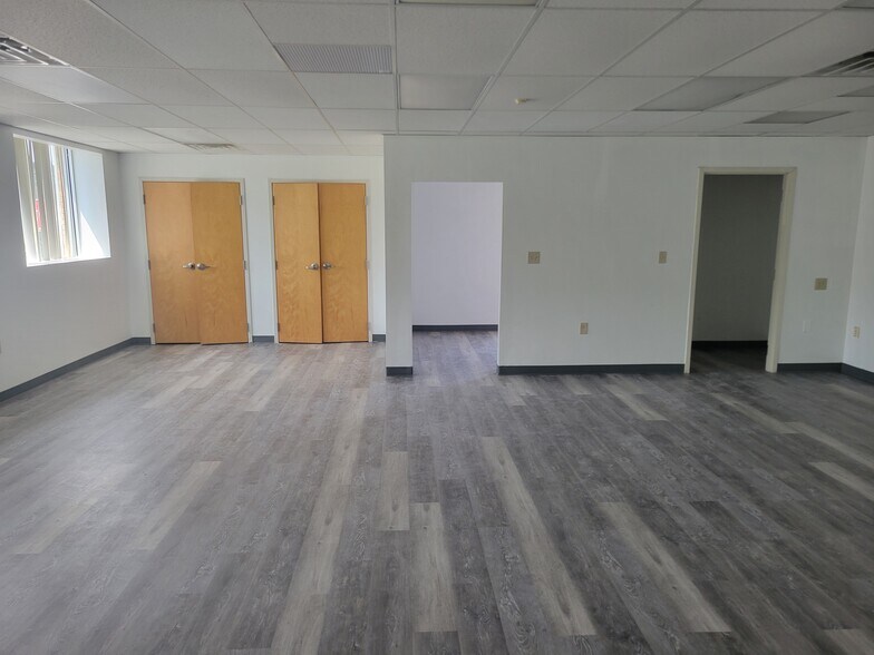 974-976 Kenmore Ave, Buffalo, NY à louer - Photo intérieure - Image 3 de 6