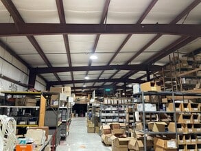 16 Beaver Brook Rd, Danbury, CT for lease Interior Photo- Image 1 of 8